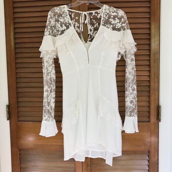 For Love & Lemons Rosebud Embroidery Dress NWT - Picture 3 of 10